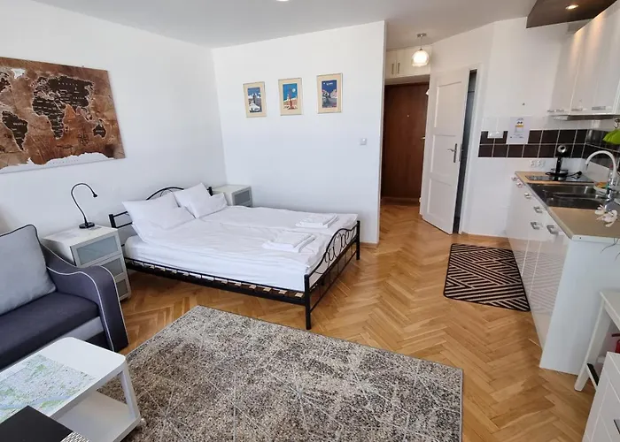 Like Home Flat B